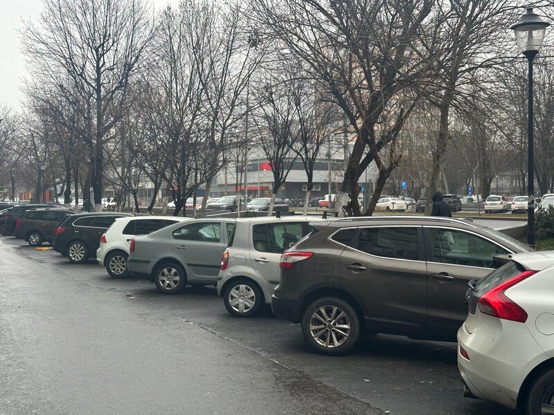 Bucuresti, Sector 4, Sos. Giurgiului nr: 118 - Piata Progesul