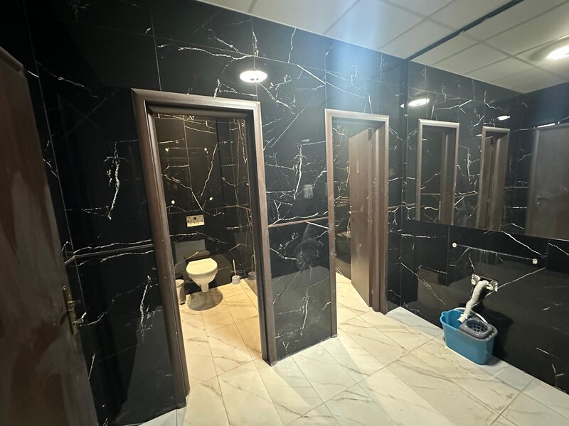 Bucuresti, Sector 4, Sos. Giurgiului nr: 118 - Piata Progesul